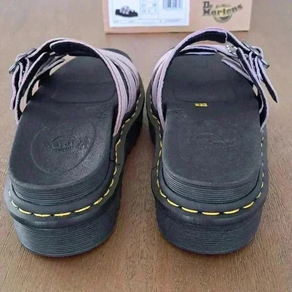 Dr. Martens Blaire Slide Flower Sandals - Color: Lilac - Size: 7 - Picture 6 of 11